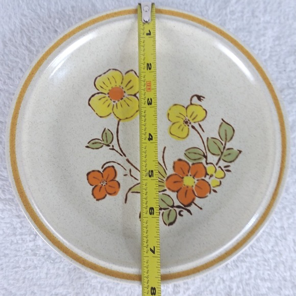 6 Sunshine Flowers by Hearthside Salad Plate 7 3/4" Garden Festival Japan VTG - Picture 5 of 7